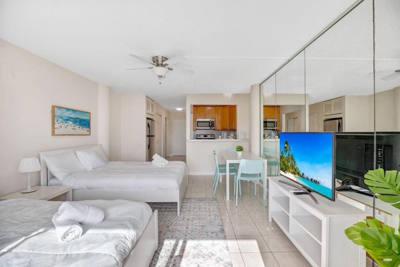 Beachy Studio-Apt In The Center Of Miami Майами-Бич Экстерьер фото